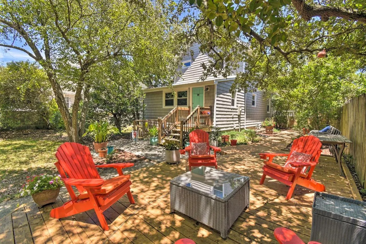 Classic Chesapeake Beachside Cottage With Porch! Norfolk 0*,